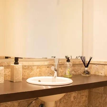 Διαμέρισμα Bajo Moderno Con Estilo Boho Εστεπόνα