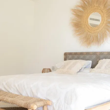 Apartment Bajo Moderno Con Estilo Boho Estepona