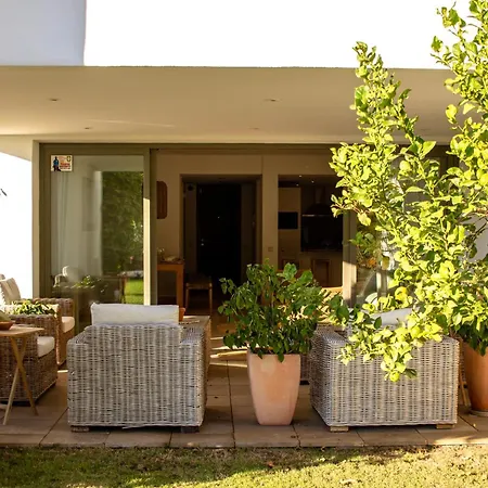 Apartment Bajo Moderno Con Estilo Boho Estepona