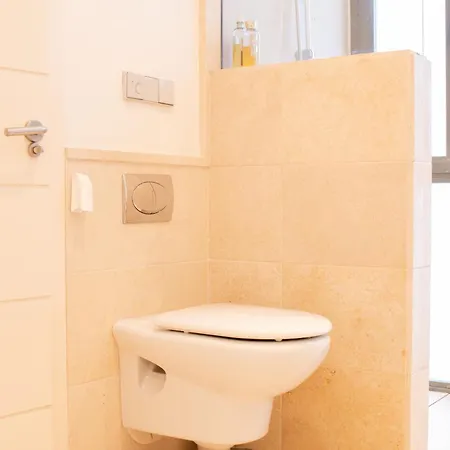 Apartment Bajo Moderno Con Estilo Boho Estepona